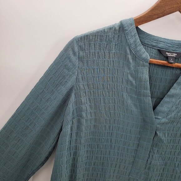 Simply Vera VeraWang Womens Quilted V-Neck Long Sleeve Blouse Sz S Bell Sleeve - Picture 4 of 9